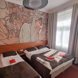 Hotel Klara, Prague