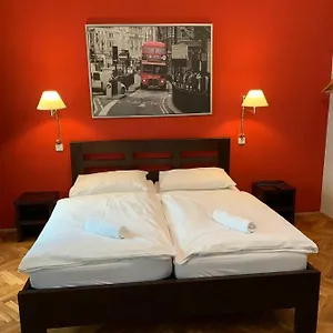 Hotel Station, Prague